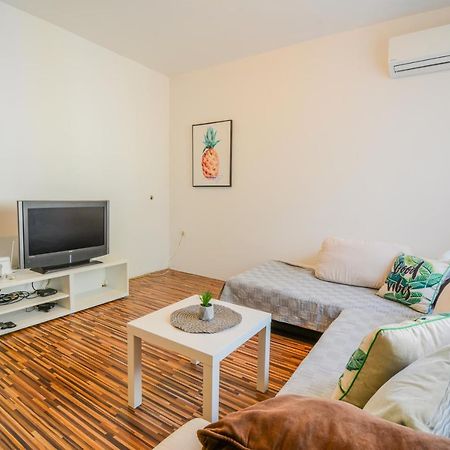 זאדאר Apartment Guest House Leo מראה חיצוני תמונה